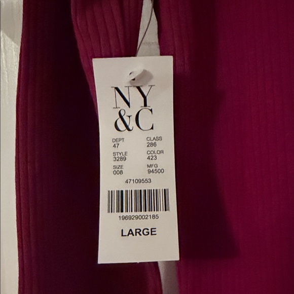 New York & Company Women's V-Neck Long Sleeve Top - Rich Burgundy - Picture 5 of 5